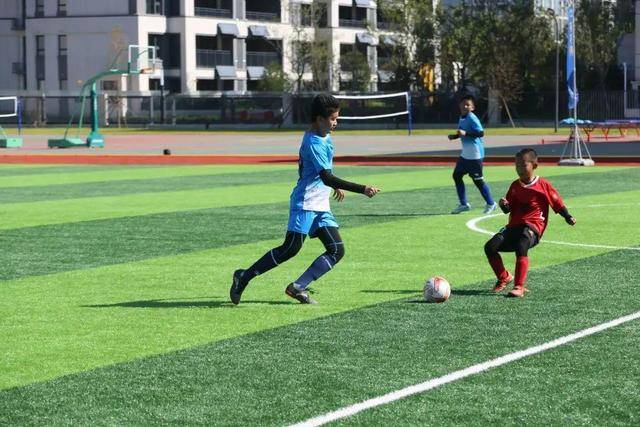 肯帝亚签约法国外援卡巴 上赛季效力黑山联赛